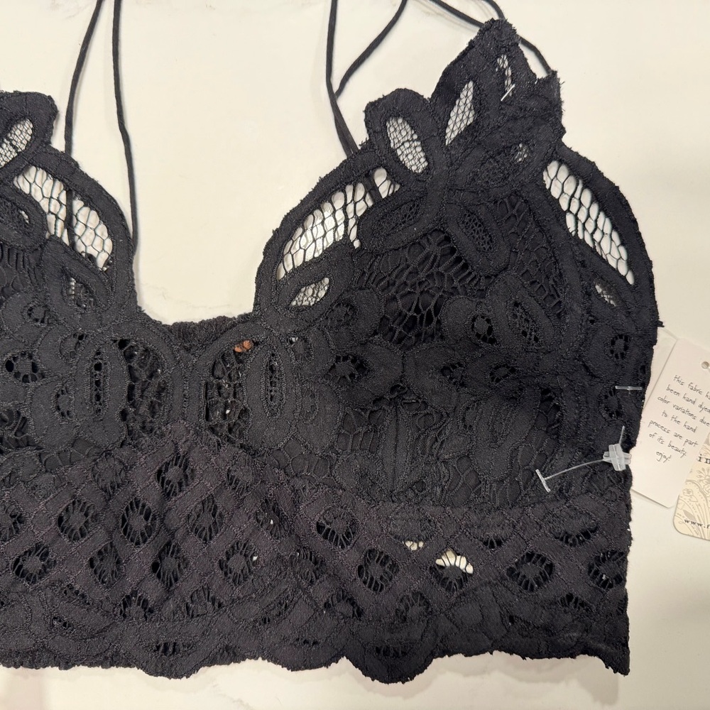 Free People - Black Lace Bralette - Picture 4 of 7